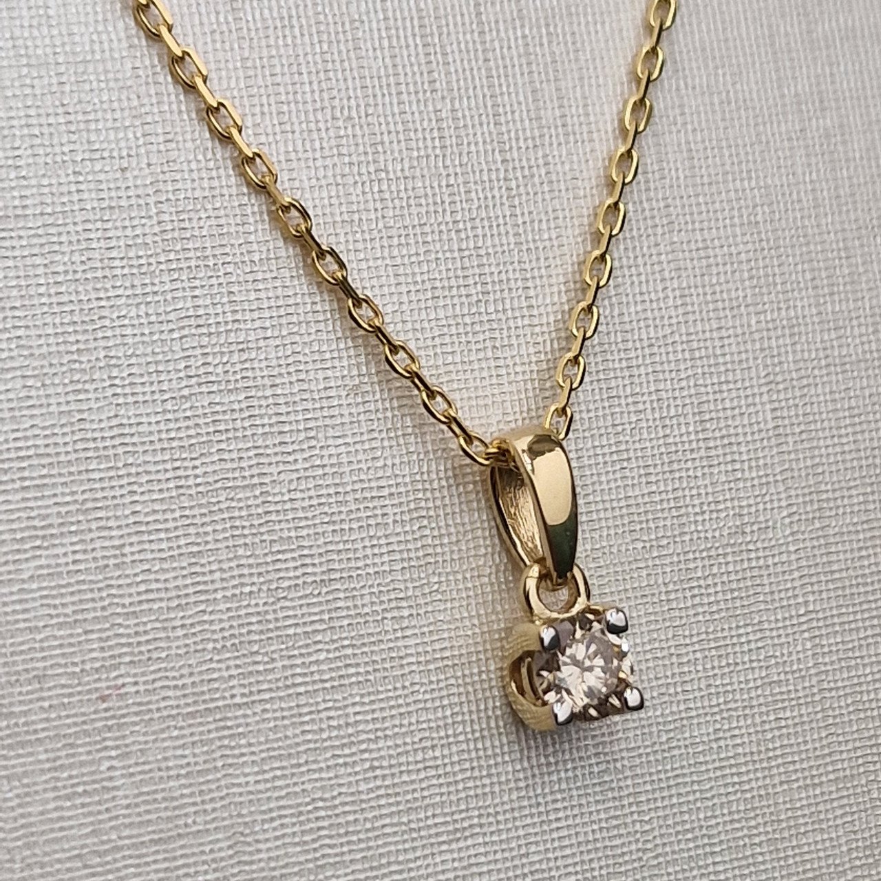 Кулон Deimantas 99981843 0,47гр 0,22ct. купить,NaN