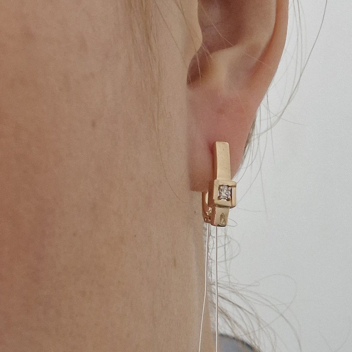 Серьги Deimantas 100067999 3,47гр 0,115ct. купить,NaN