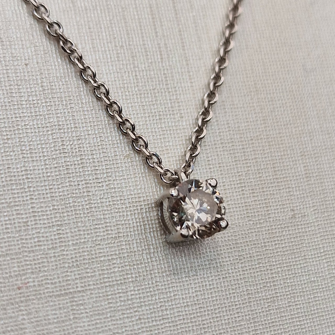 Колье Deimantas 99981894 45см 2,74гр 0,518ct. купить,NaN