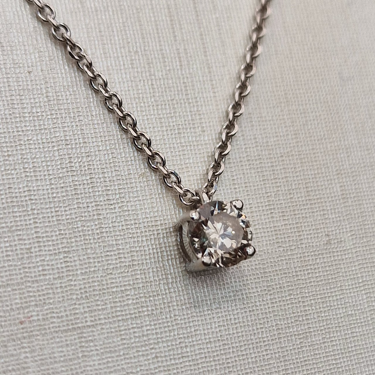 Колье Deimantas 99981894 45см 2,74гр 0,518ct. купить,NaN