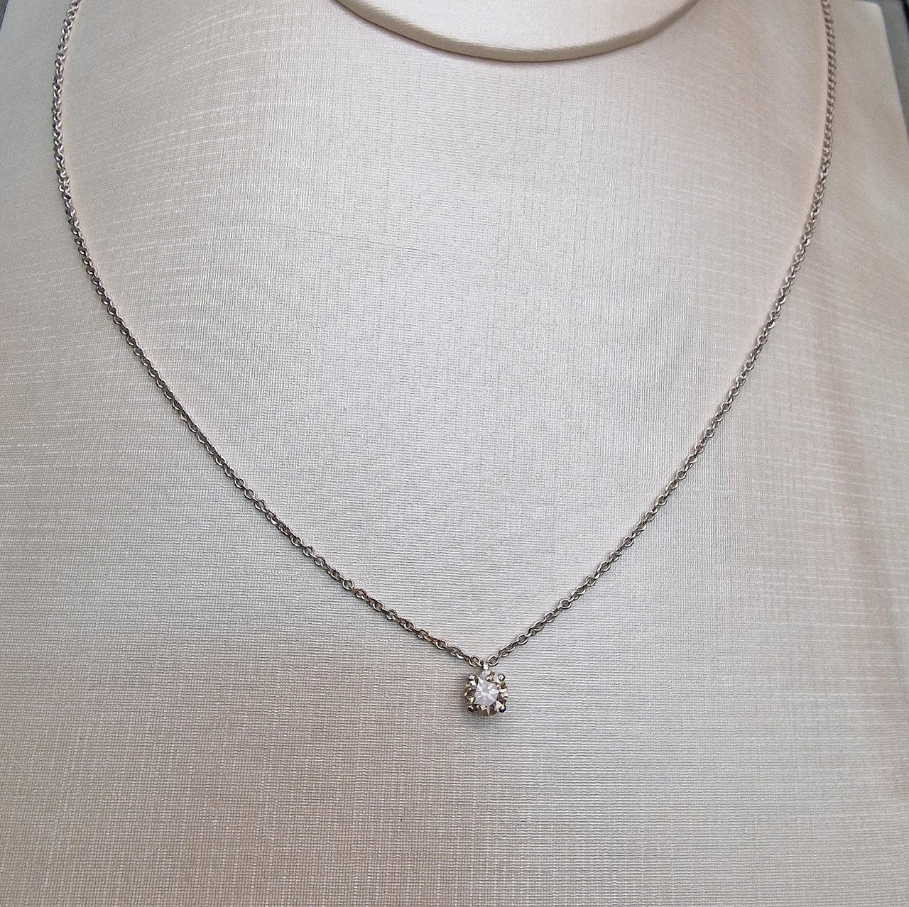 Колье Deimantas 99981846 2,55гр 0,506ct. купить,NaN