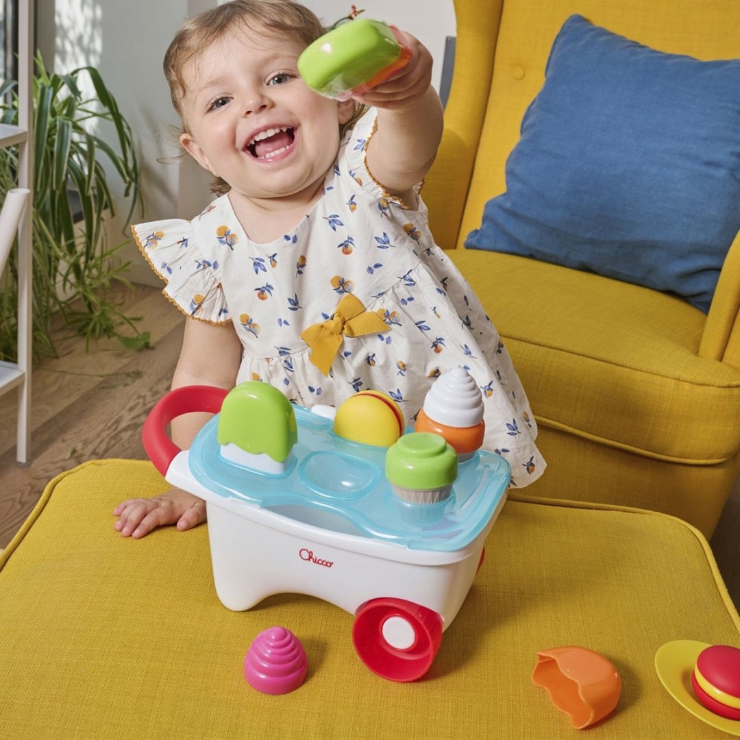 Игровой центр Chicco Игрушка-конструктор “Тележка с мороженым” купить,NaN