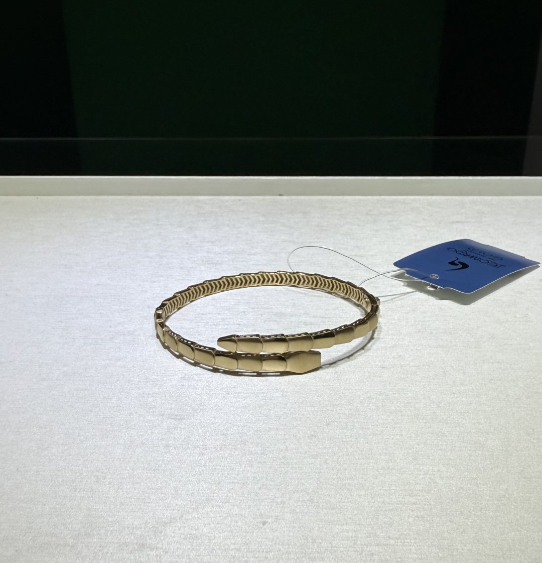 Браслет Italy Gold 00015 длина 19 см, вес 7.18 г золото, плетение отсутствует купить,NaN
