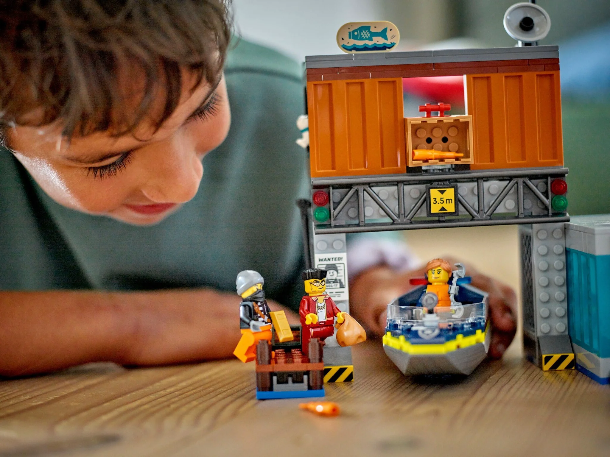 Конструктор Lego City Полицейский катер и убежище преступников 60417 купить,NaN
