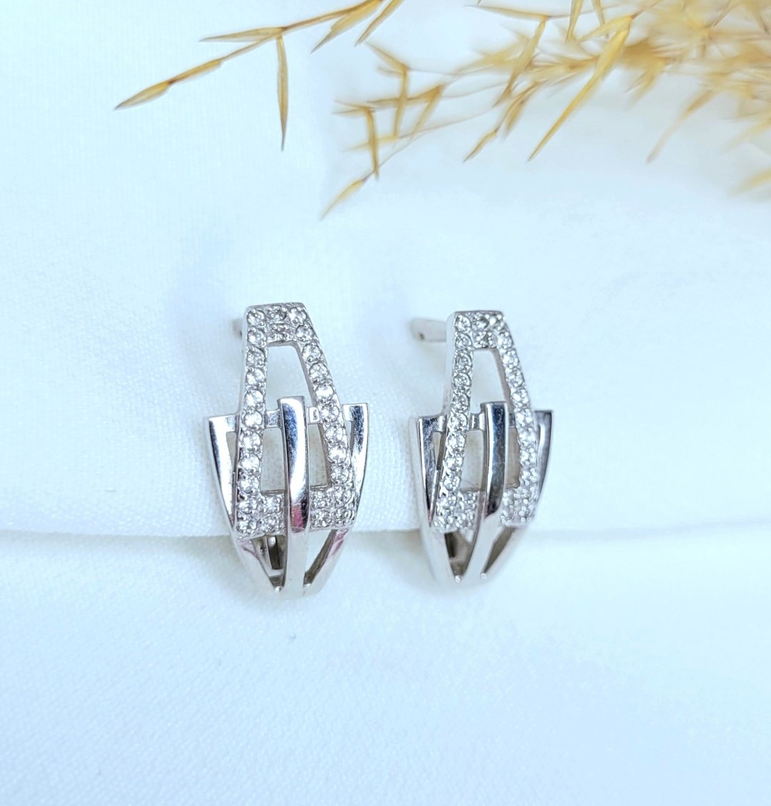 Серьги ЮЗ Платина 02-1775-32 вес 3.51 г золото, фианит купить,NaN