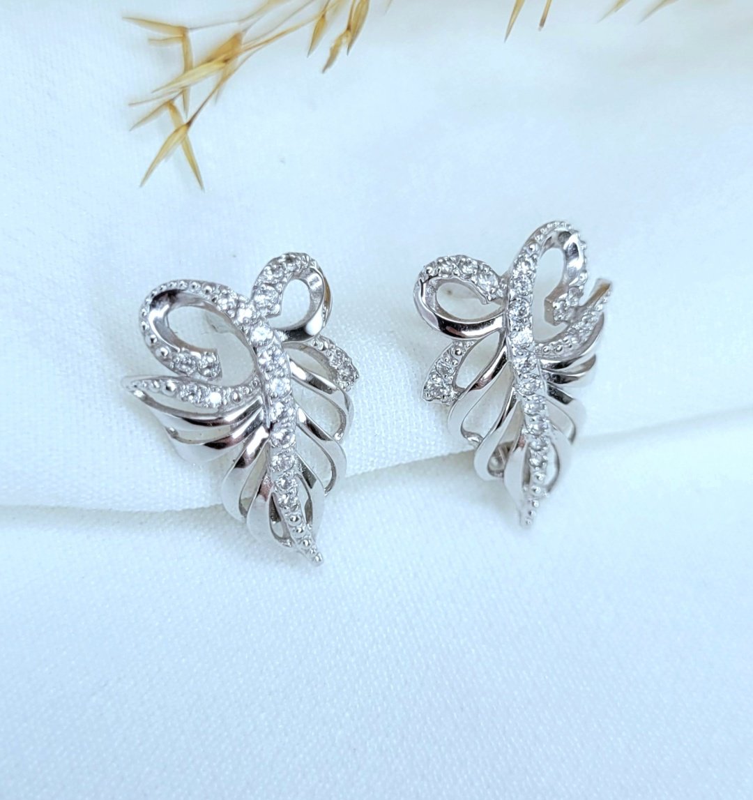 Серьги ЮЗ Платина 02-2809-24 вес 2.88 г золото, фианит купить,NaN