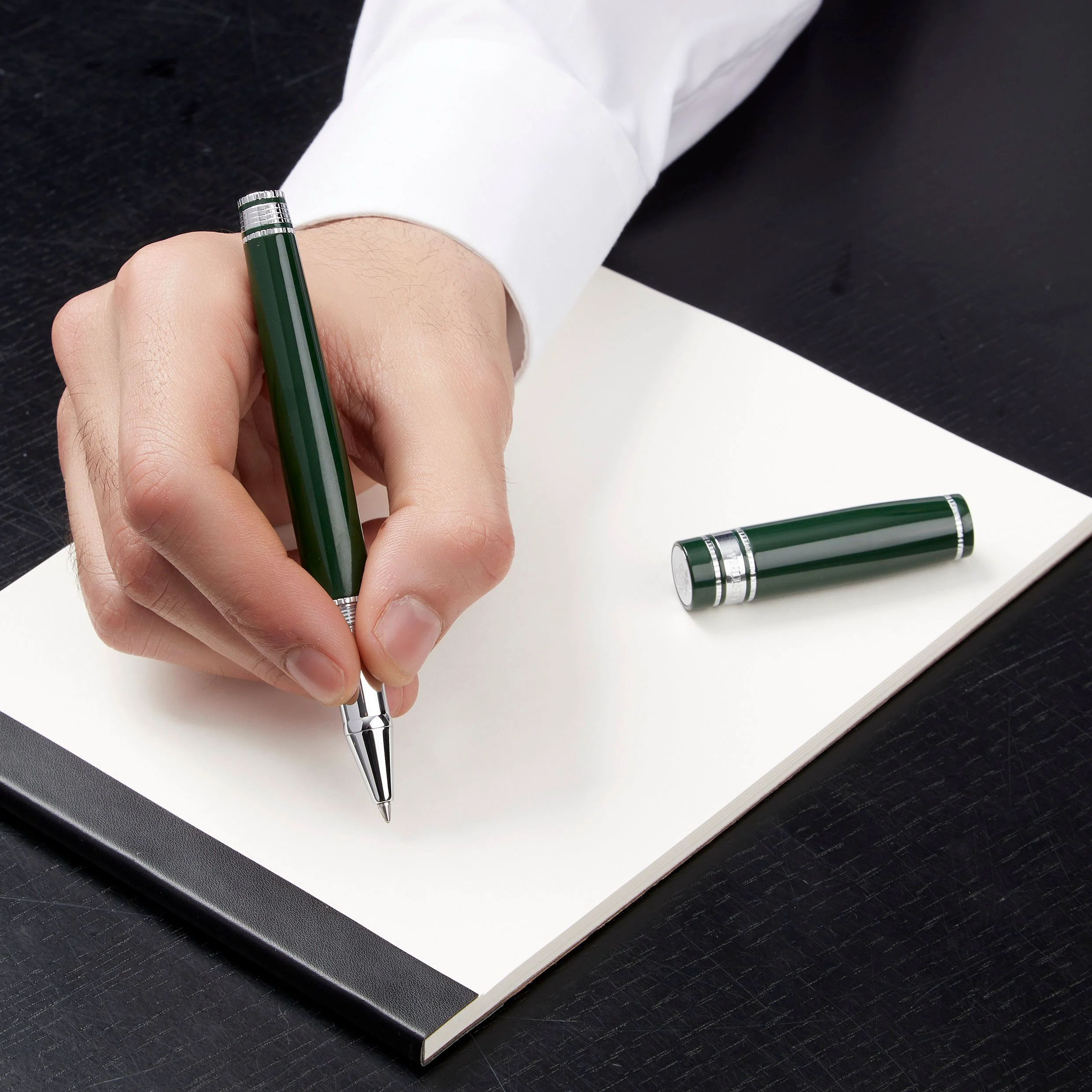 Ручка-роллер Festina Bold Classic Green FSF4695T купить,76000