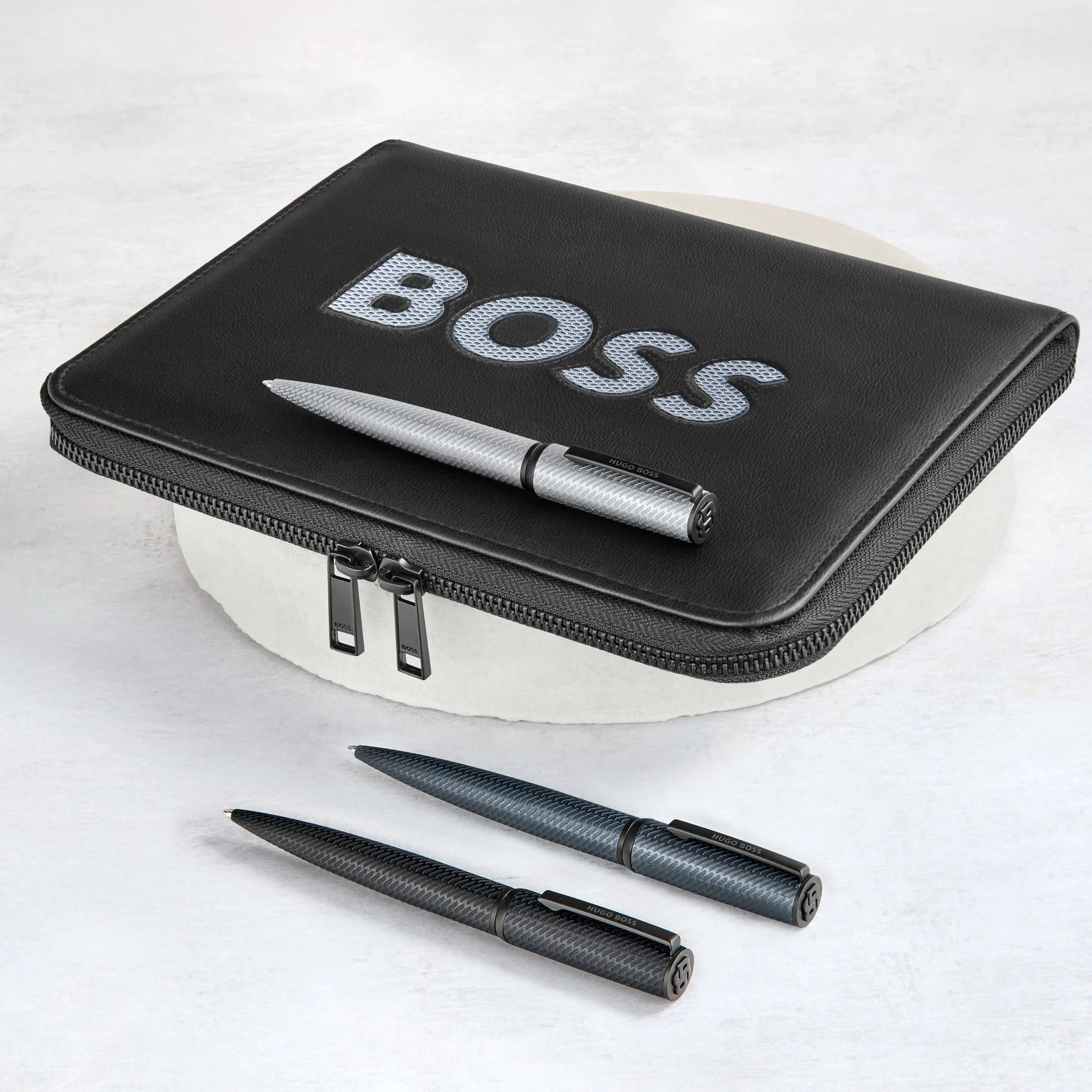 Ручка шариковая Hugo Boss Arche Pattern All Black HST6654A купить,69000
