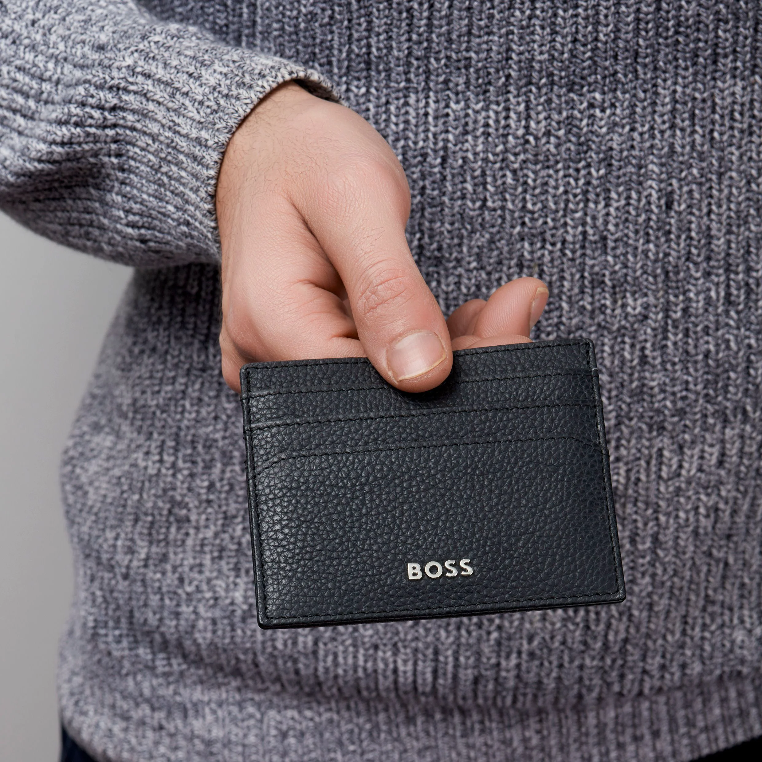 Картхолдер Hugo Boss Classic Grained HLC416A черный купить,48000