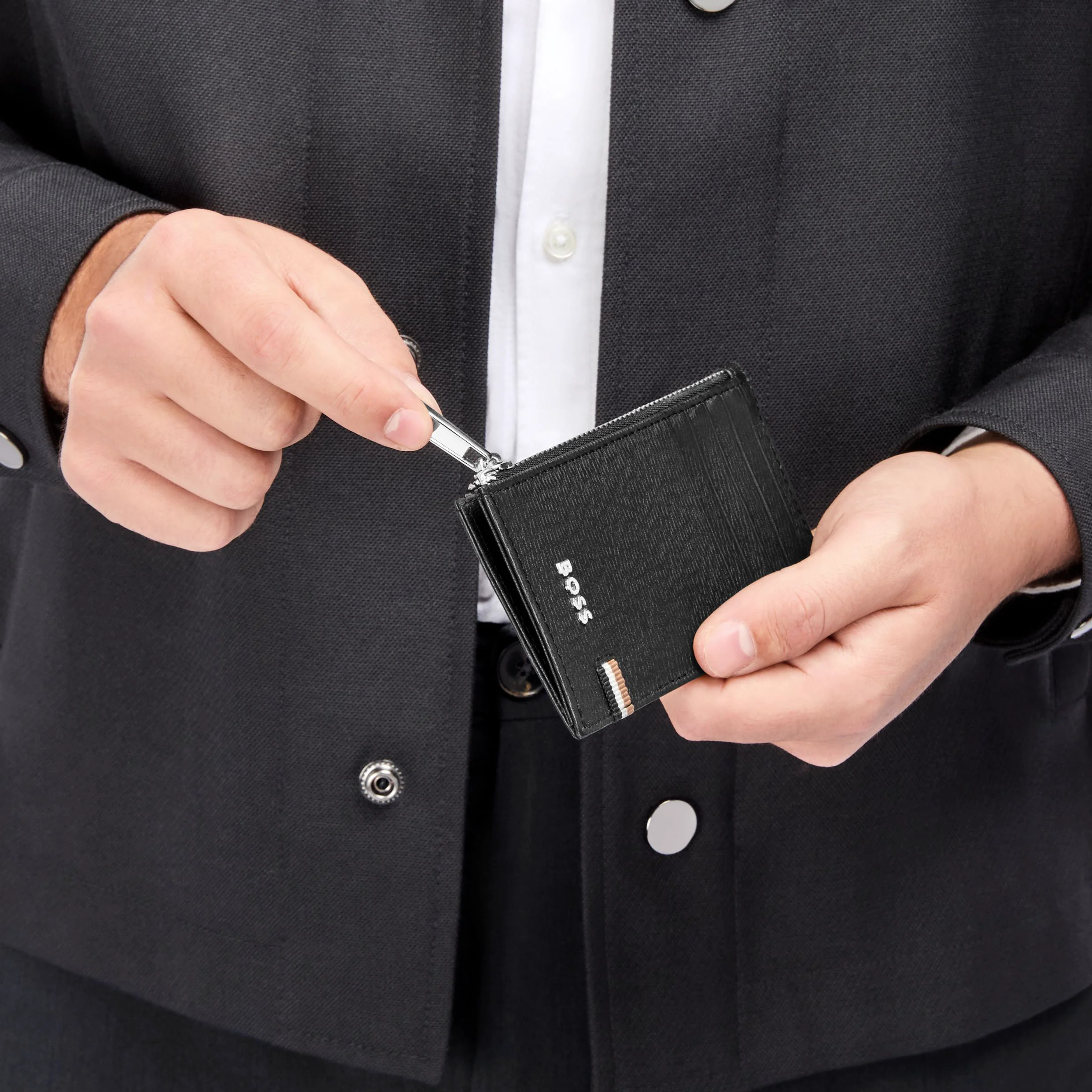 Картхолдер Hugo Boss Iconic HLK521A черный купить,69000
