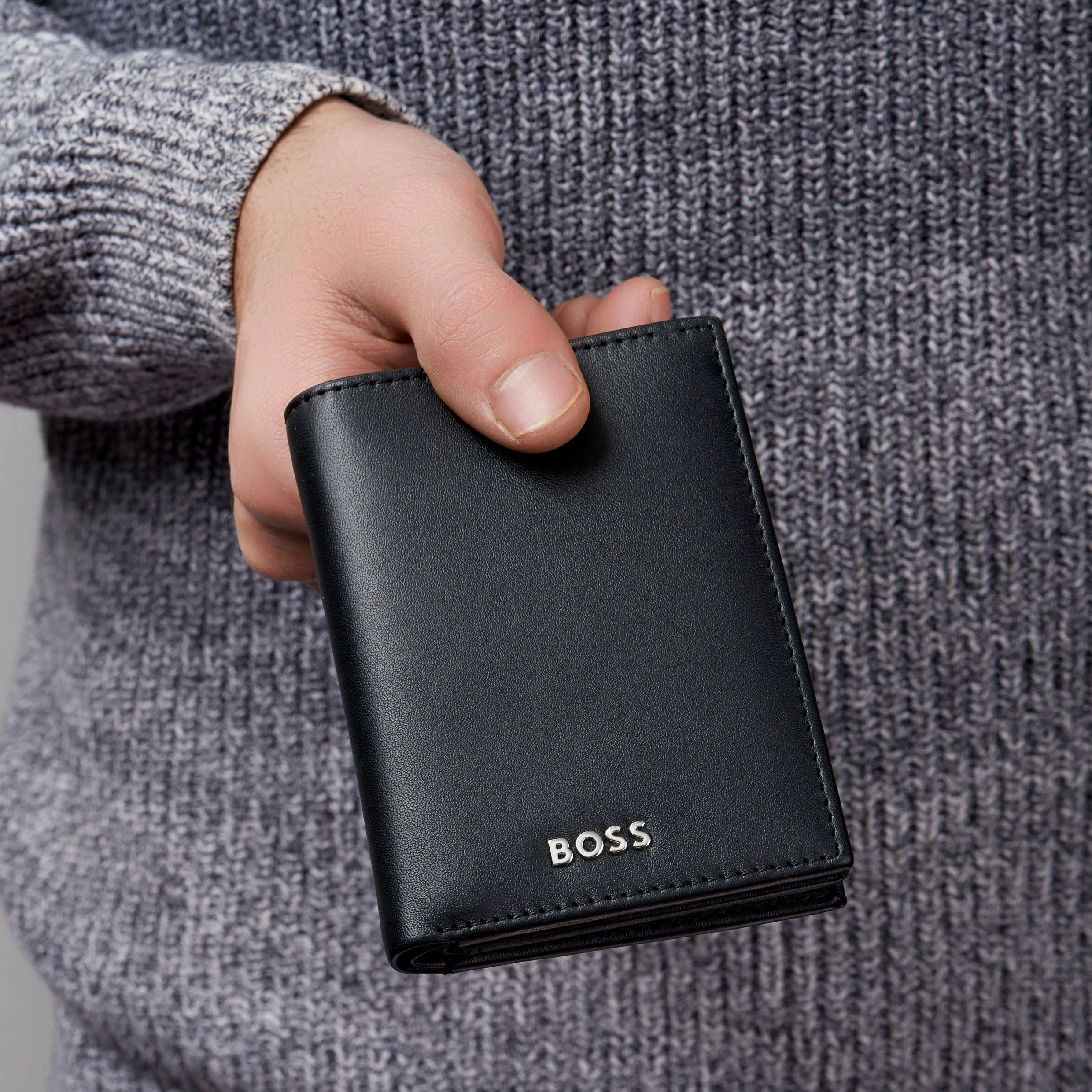 Картхолдер Hugo Boss Classic Smooth HLF403A черный купить,69000