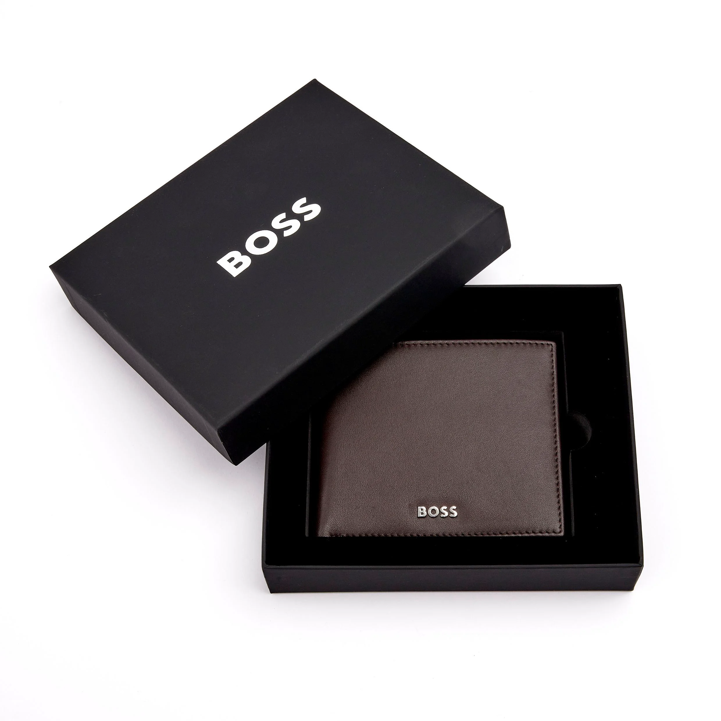 Портмоне Hugo Boss Classic Smooth HLN403Y с клапаном темно-коричневое купить,79000