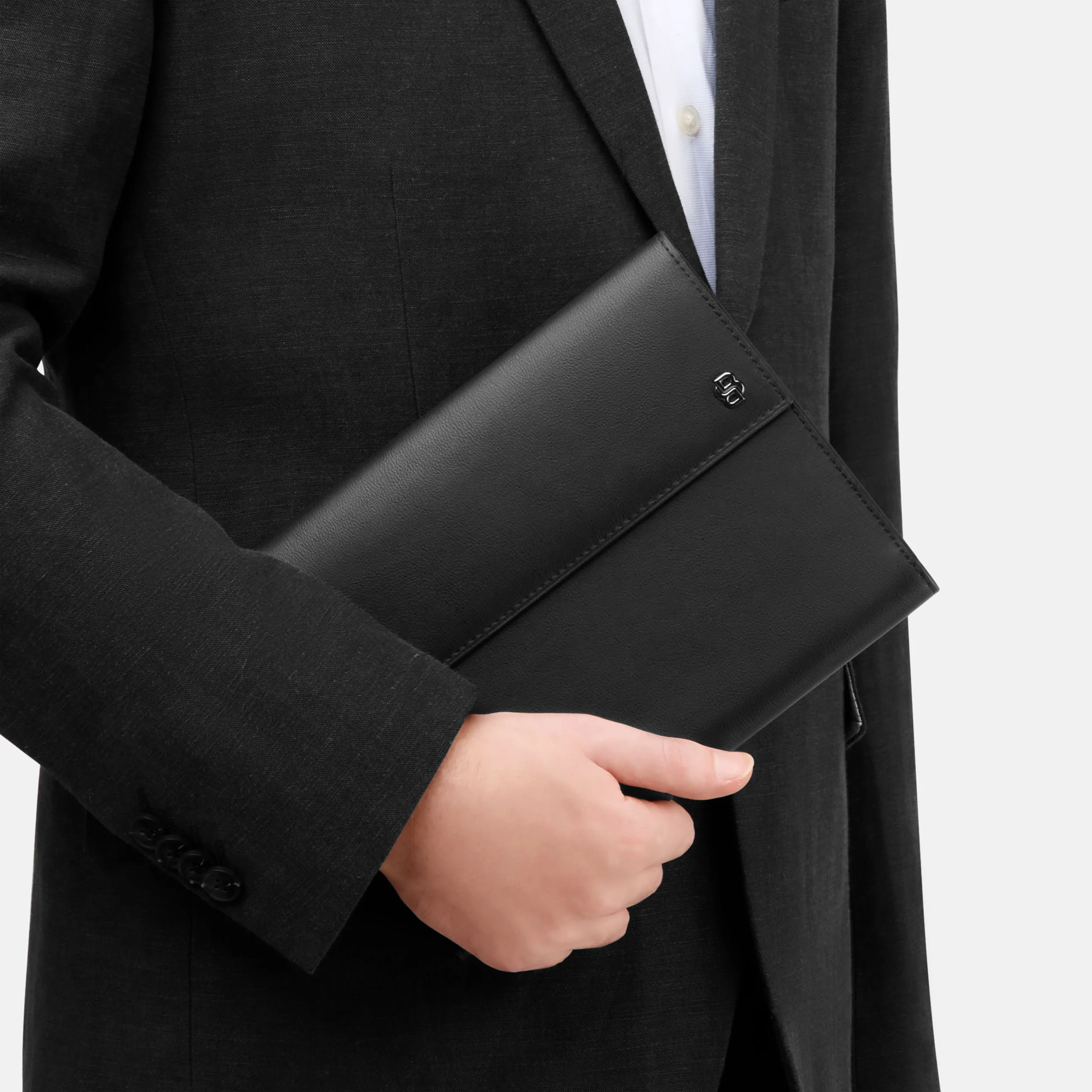 Папка для документов Hugo Boss Double B HDM519D A5 черная купить,89000