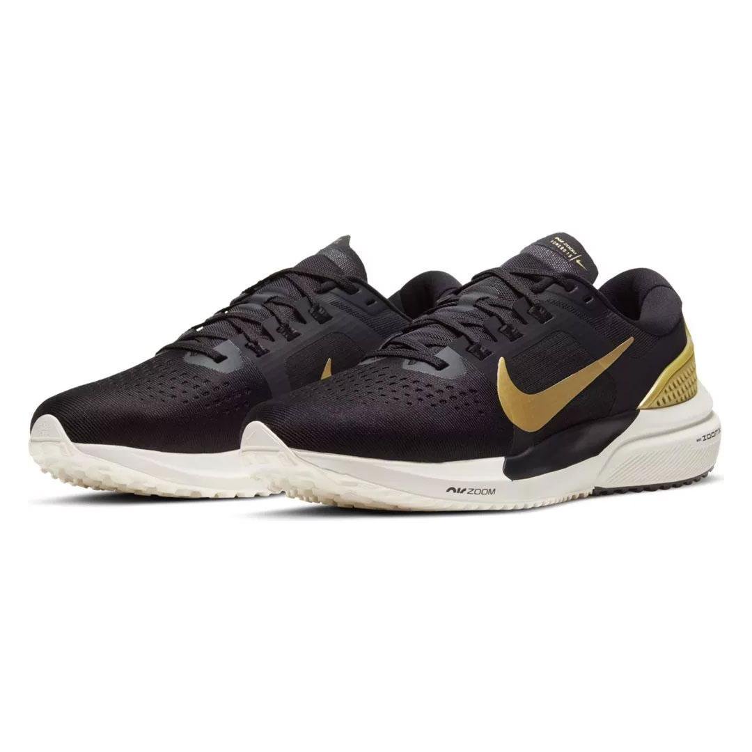 Кроссовки Nike Air Zoom Vomero 15 CU1856-003 черные 41 купить,NaN