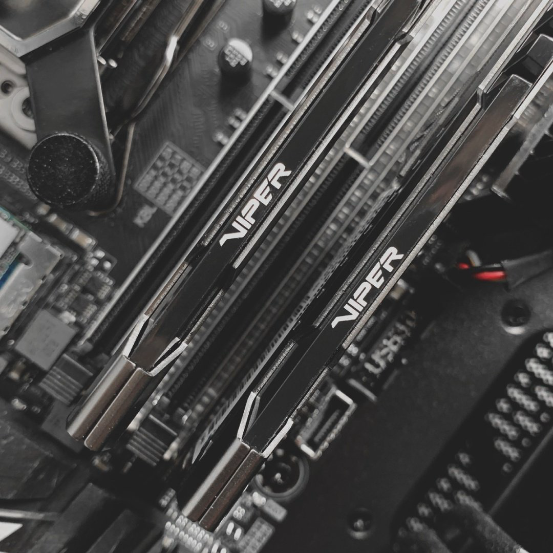 Оперативная память Patriot Viper Steel DDR4 PVS416G320C6K 16 Гб купить,NaN