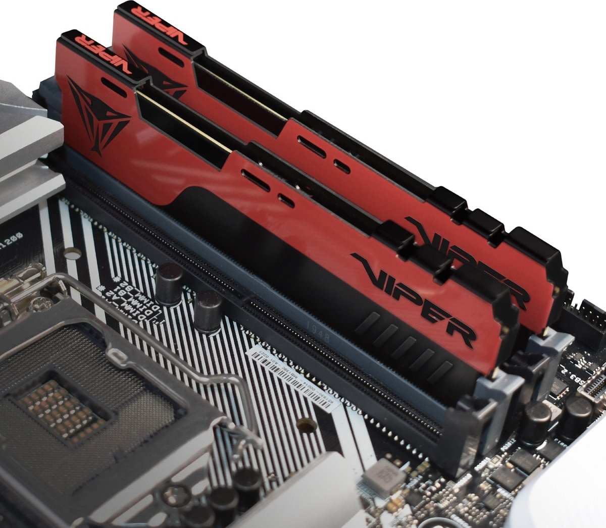 Оперативная память Patriot Viper Elite II PVE2416G320C8K 16 Гб