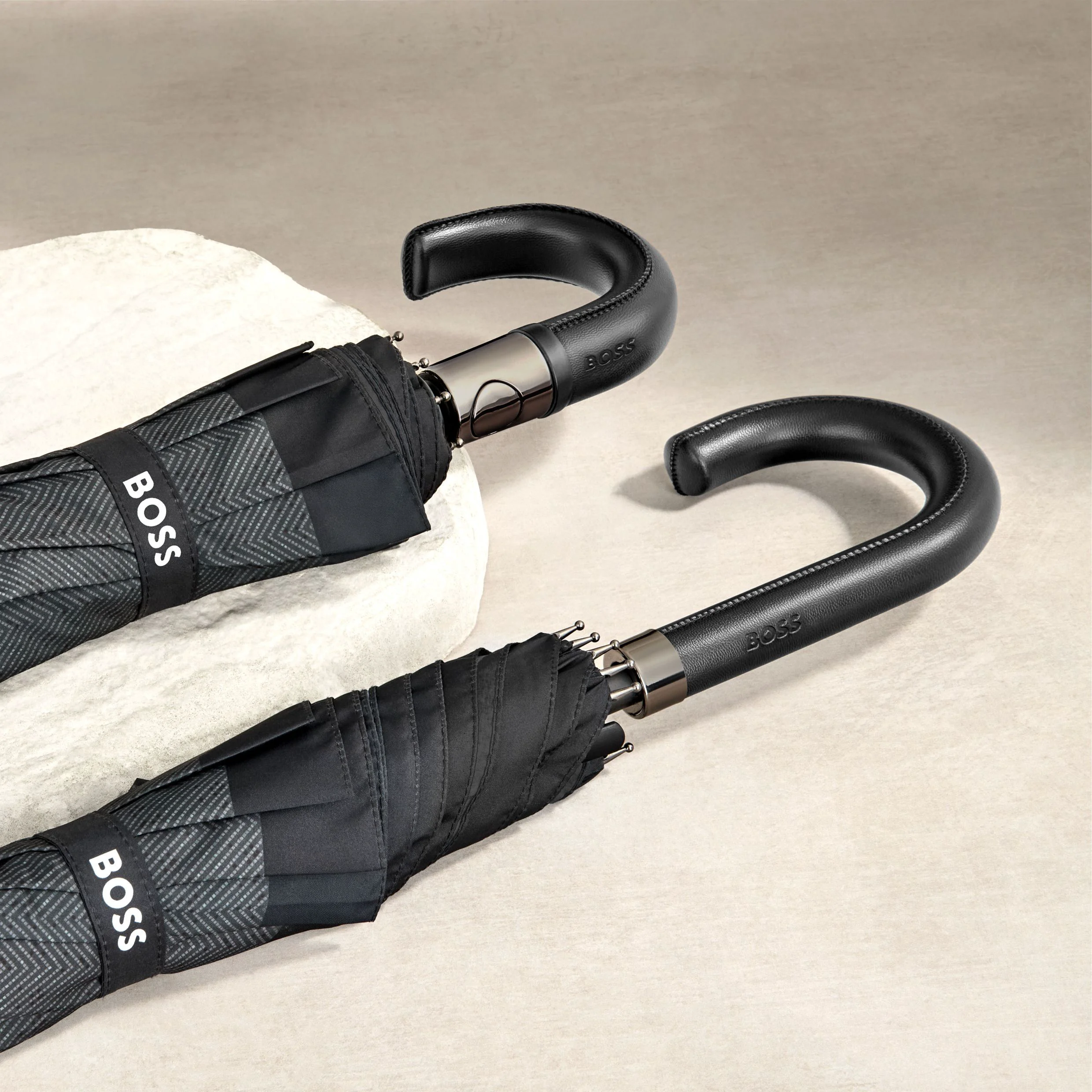 Зонт-трость Hugo Boss Chevron HUN614H темно-серый  купить,83000