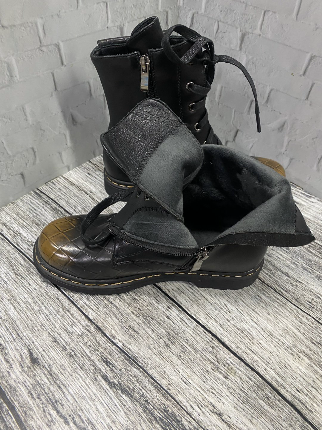 Ботинки LOLITA коричневый, черный купить,NaN