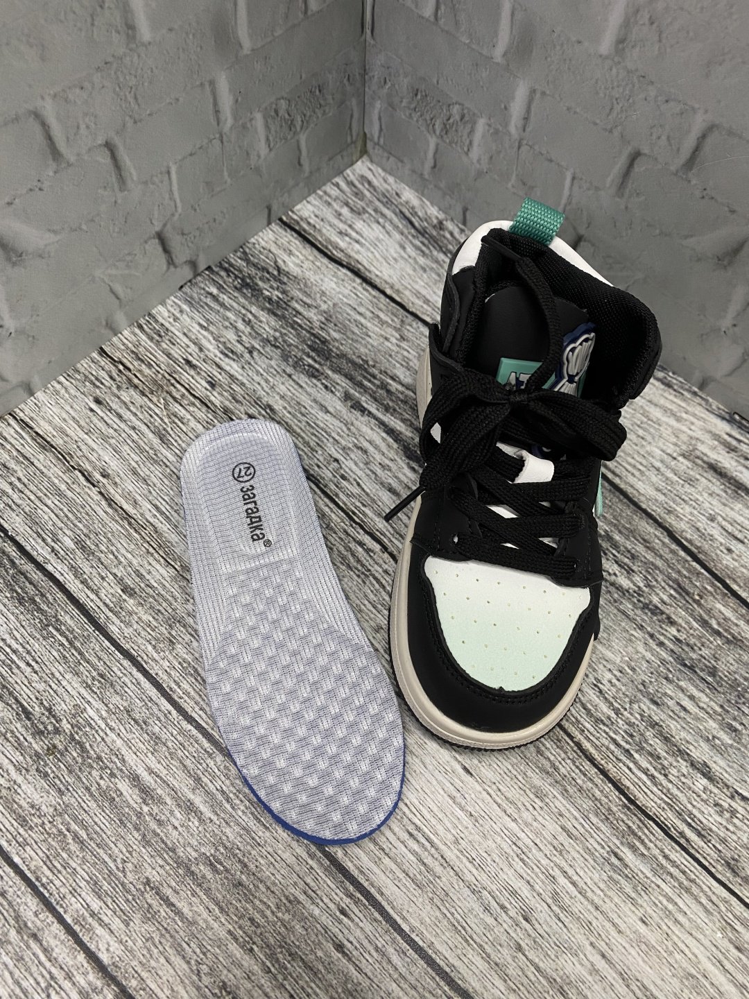 Полуботинки ЗАГАДКА бирюзовый, черный купить,NaN