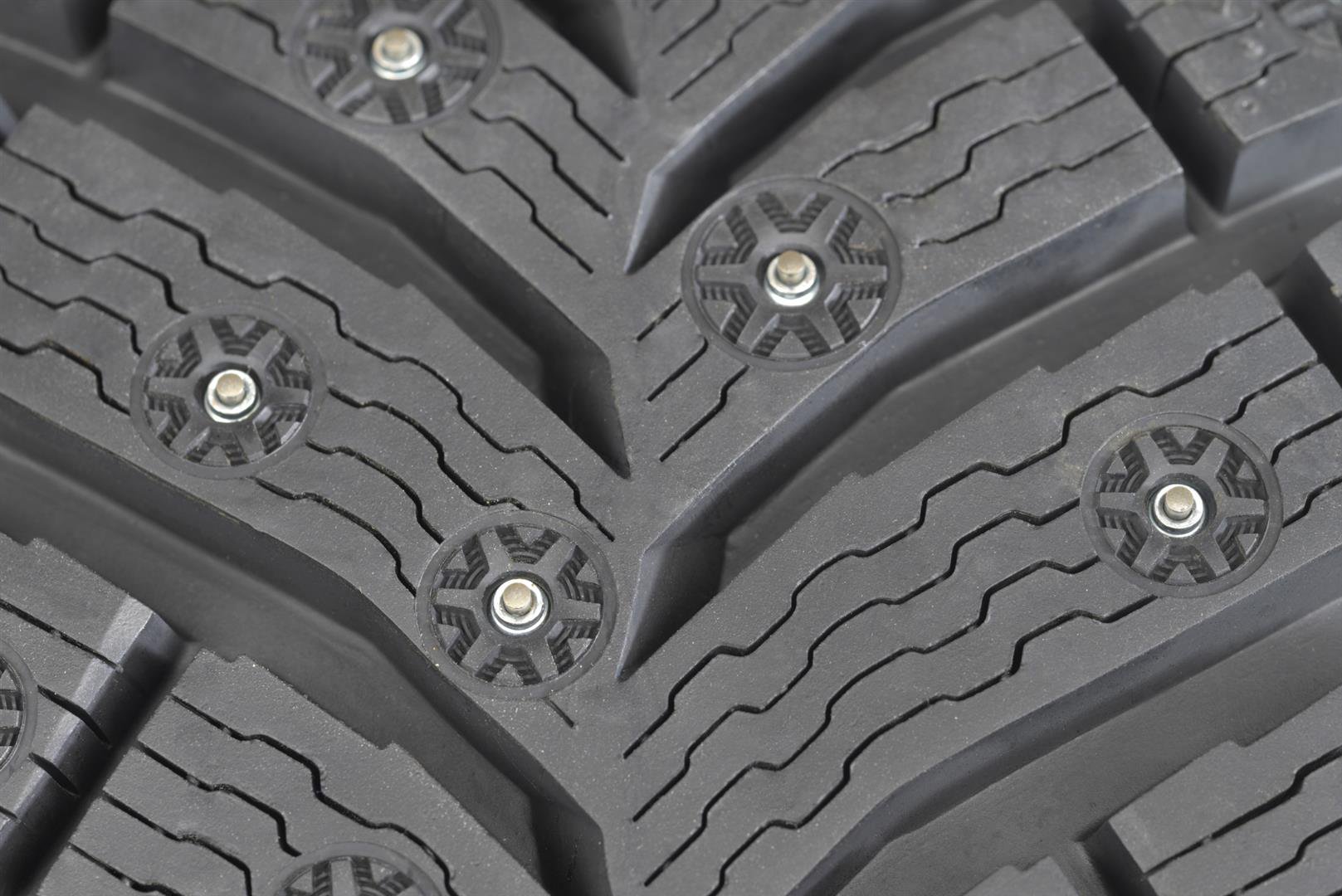 Шина Michelin X-Ice North 4 215/65 R17 103T зимняя купить,0