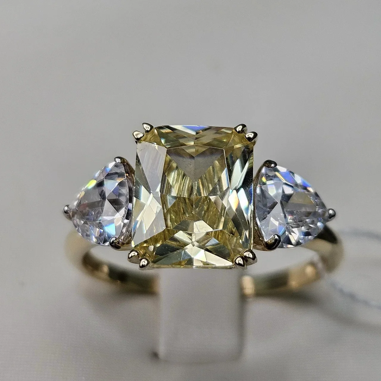 Кольцо Deimantas 114937651 19р 3,4гр. купить,NaN