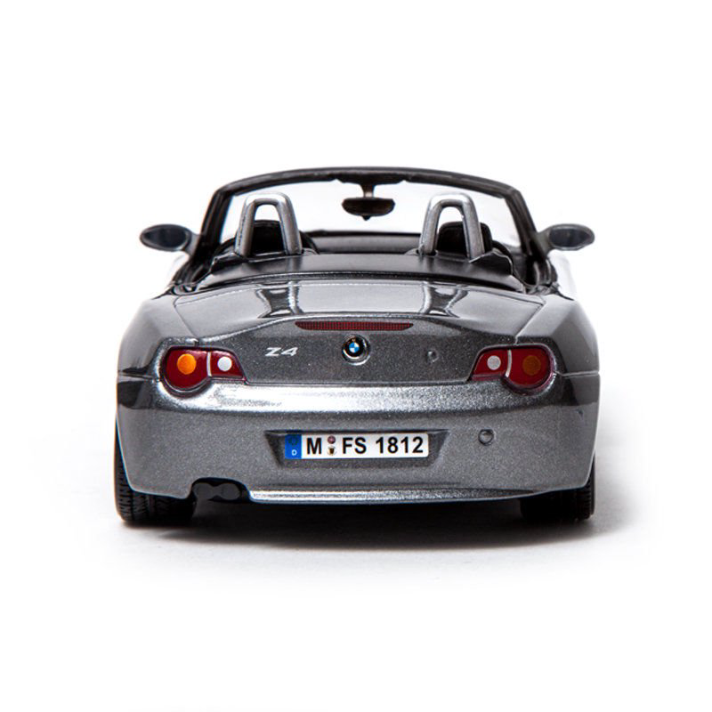 Модель автомобиля Bburago 1:24 BMW Z4 купить,NaN