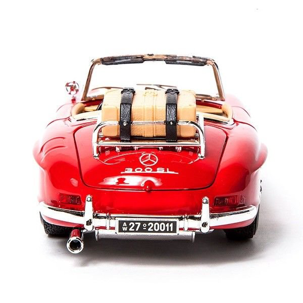Модель автомобиля Bburago 1:18 Mercedes Benz 300 SL Touring 1957 купить,NaN