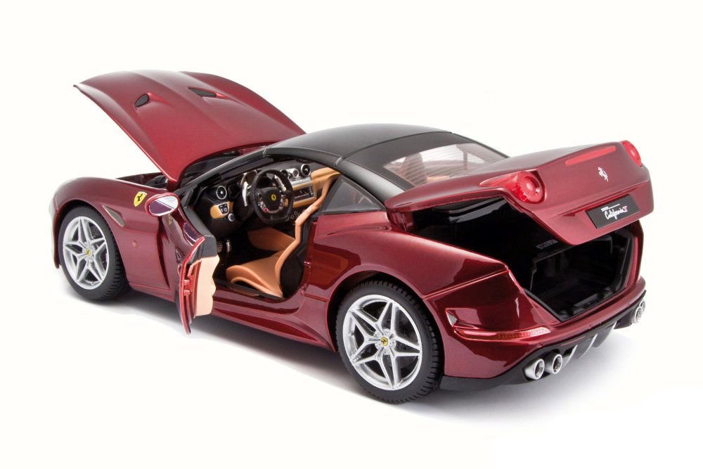 Модель автомобиля Bburago 1:18 Ferrari California T купить,NaN