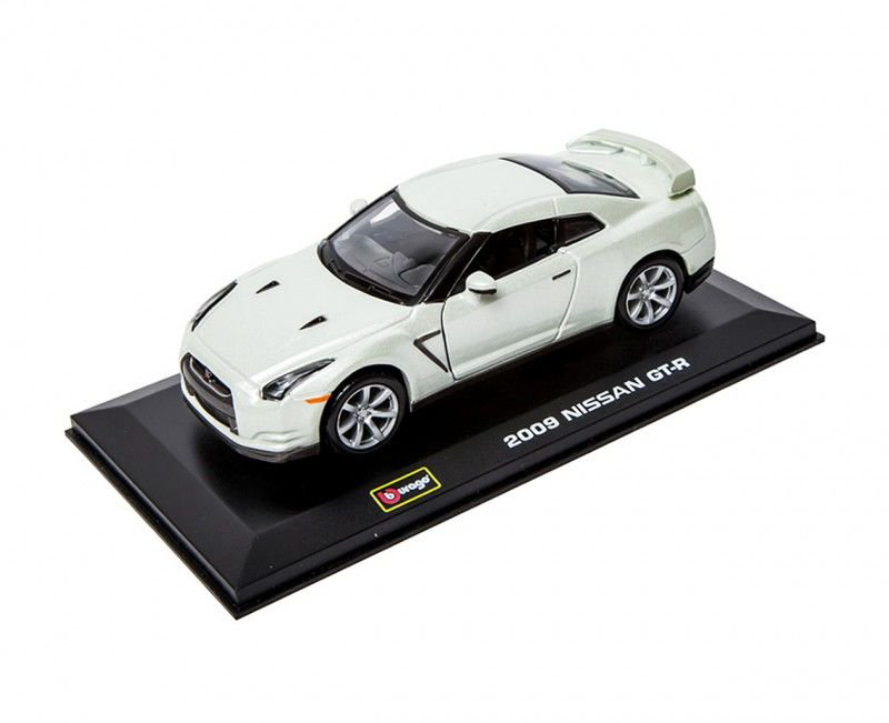 Модель автомобиля Bburago 1:32 Nissan GT-R R35 купить,NaN