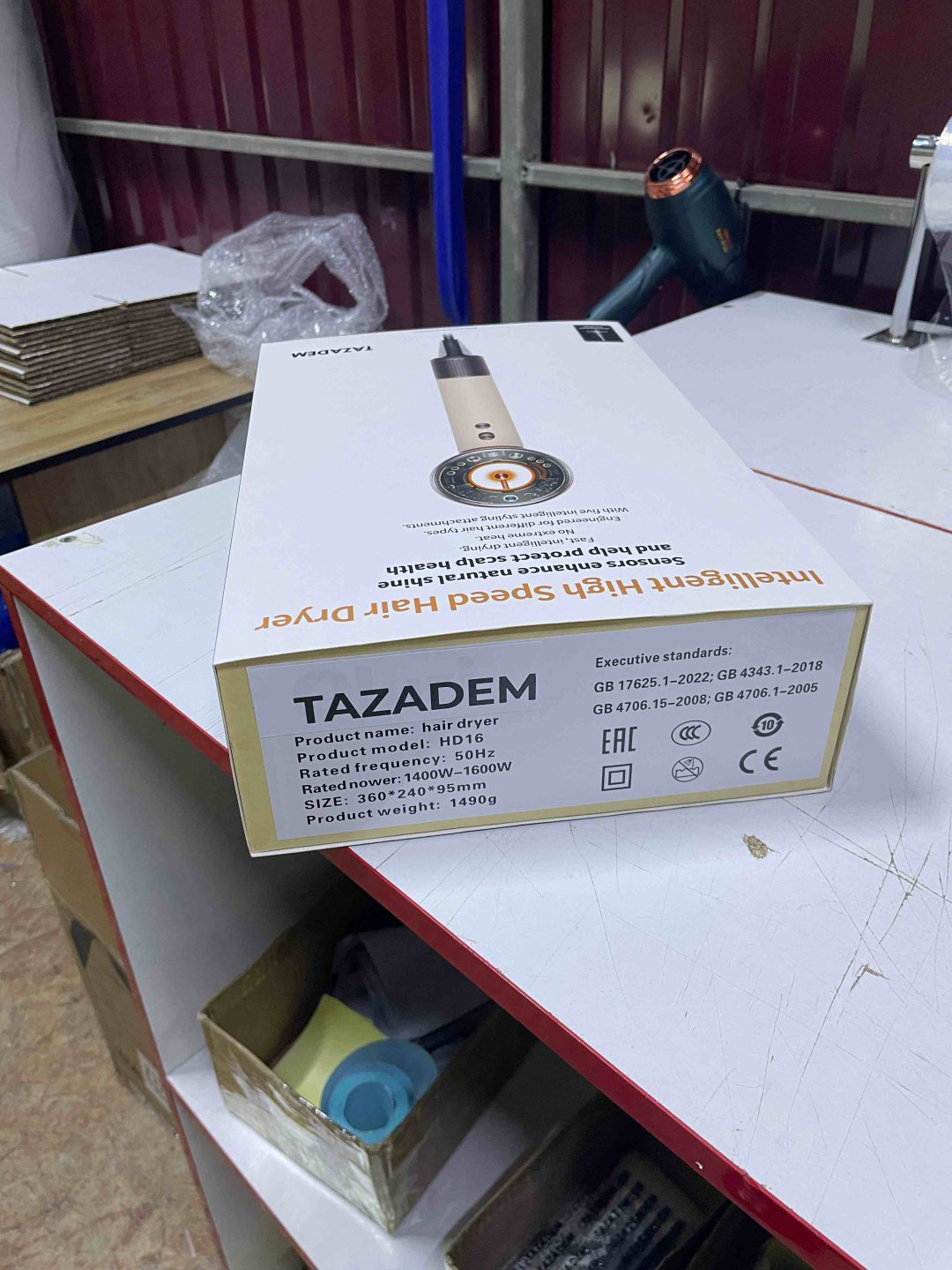 TAZADEM Oluri-HD16 фен 1600 Вт купить,NaN