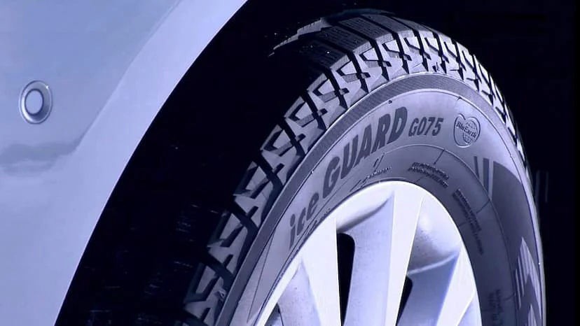 Шина Yokohama IceGuard SUV G075 255/55 R18 99Q зимняя купить,NaN