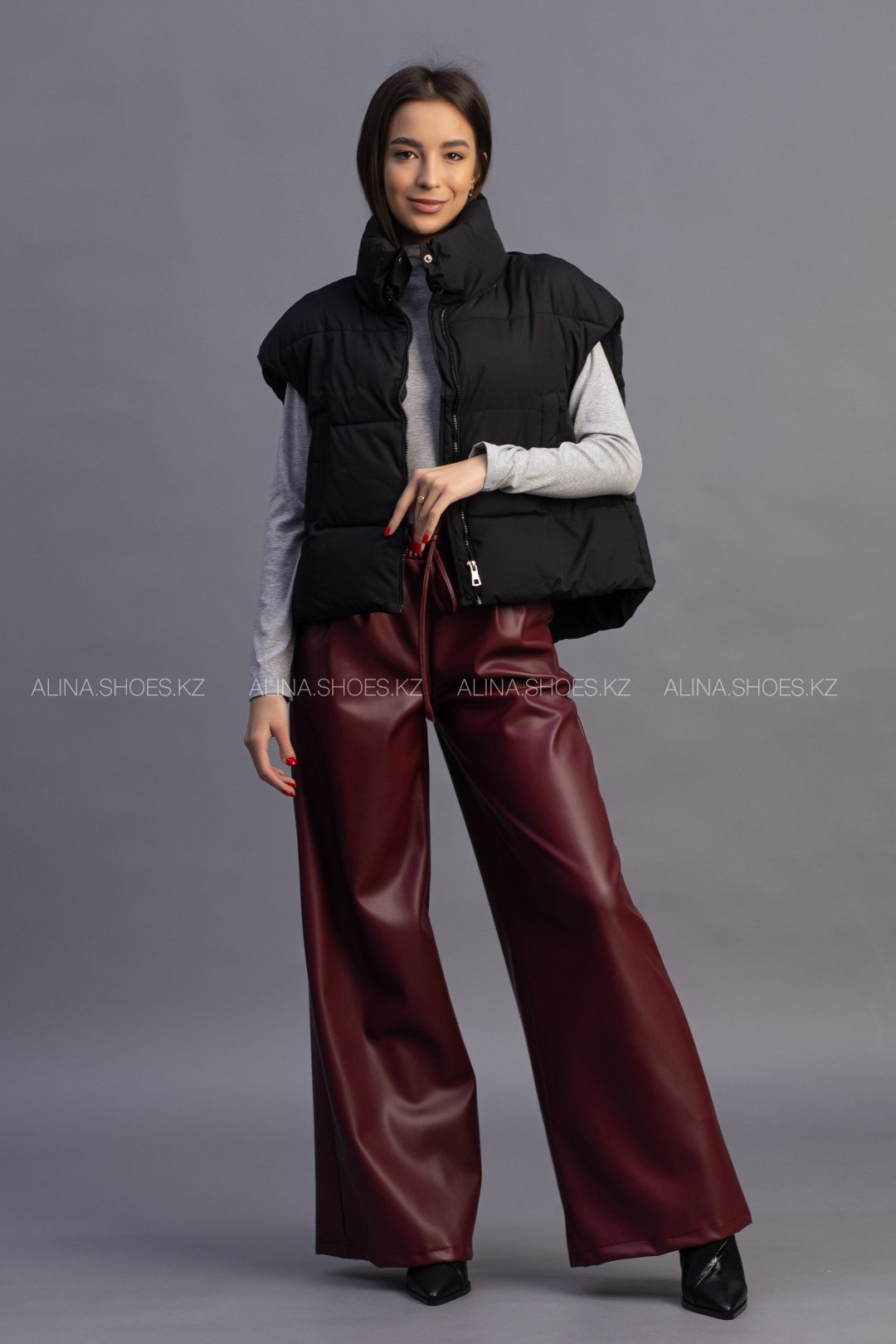 Кожаные брюки alinashoes бордовый купить,NaN