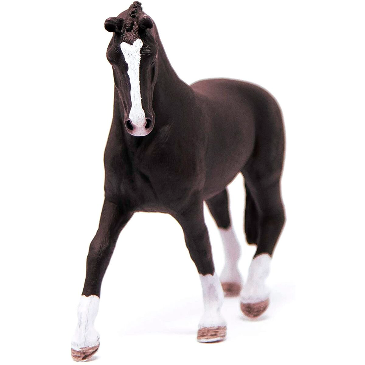 Фигурка Schleich Ганноверская кобыла  вороная 13927 купить,NaN