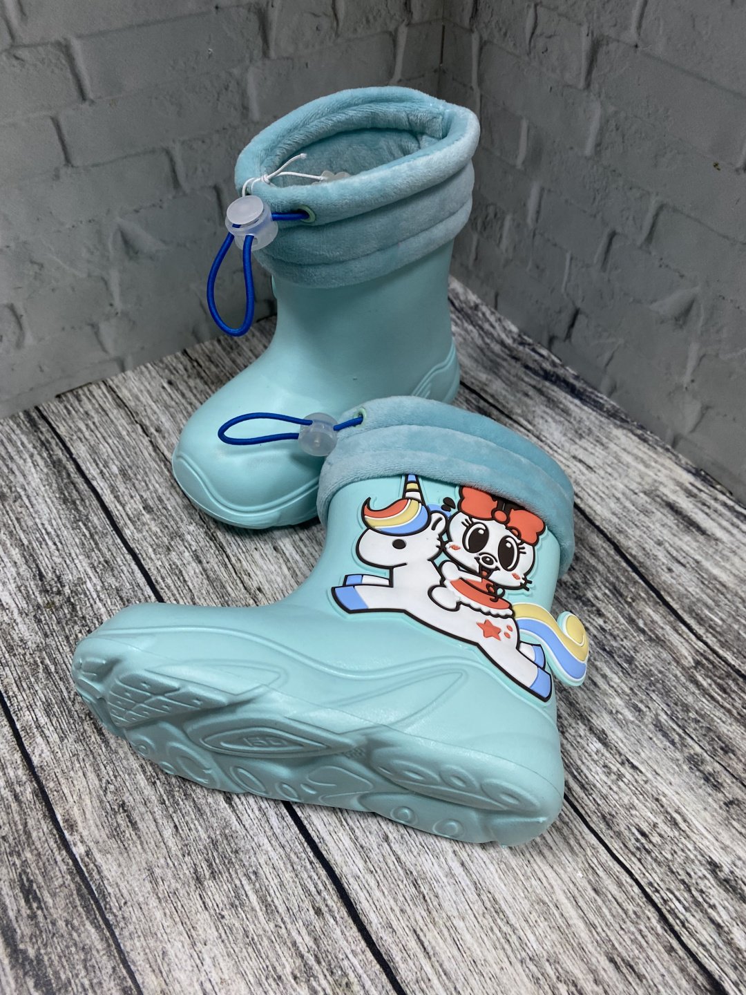 Резиновые сапоги бирюзовый купить,NaN