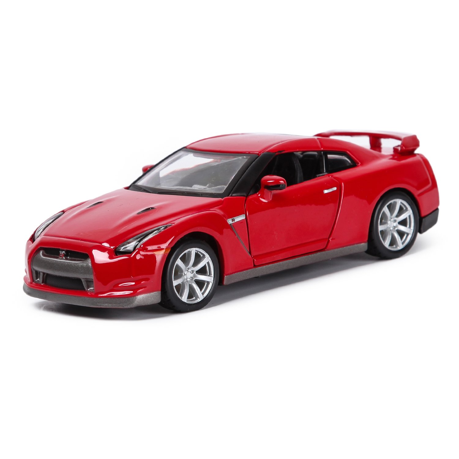 Модель автомобиля Bburago 1:32 Nissan GT-R 2009 (R35)