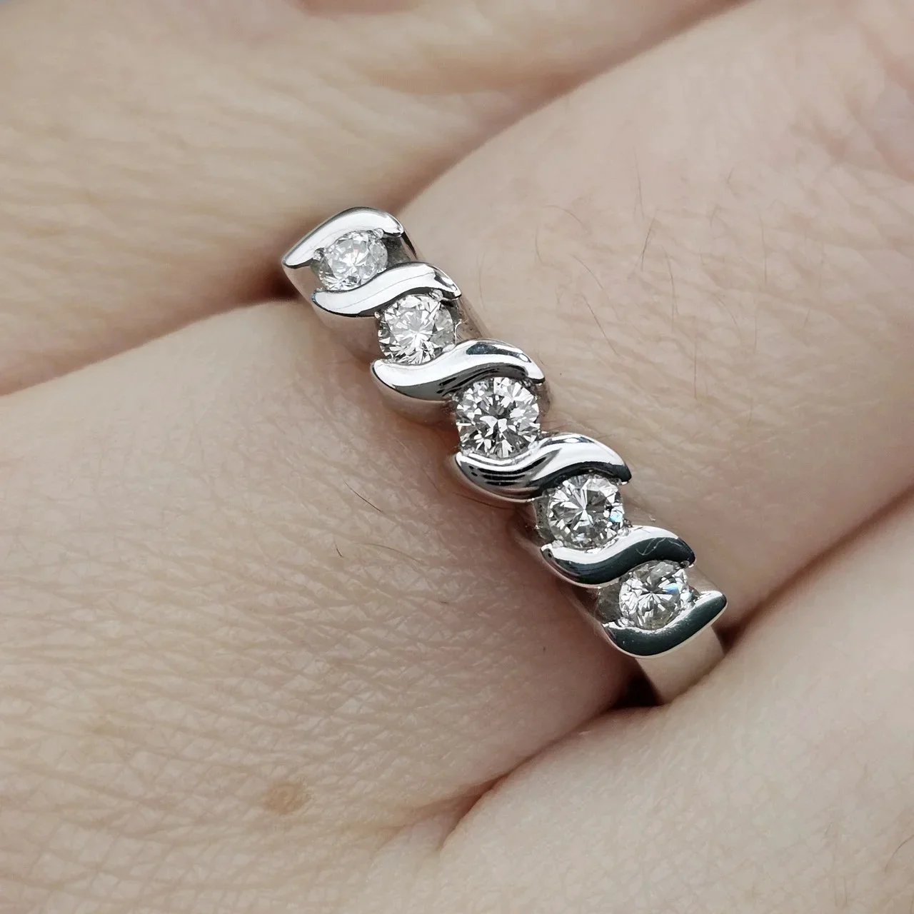 Комплект Deimantas 115190732 18р 0,27ct 0,55ct. купить,NaN