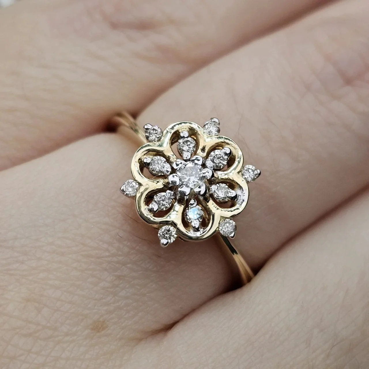 Кольцо Deimantas 115122004 17,5р 0,31ct. купить,NaN