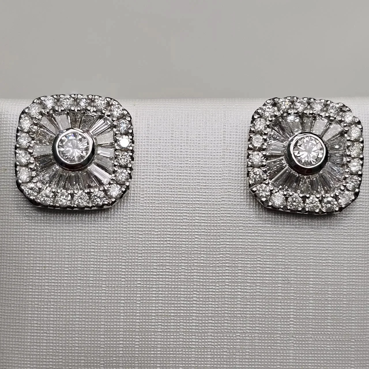 Серьги Deimantas 115170010 0,99ct 0,9ct. купить,NaN