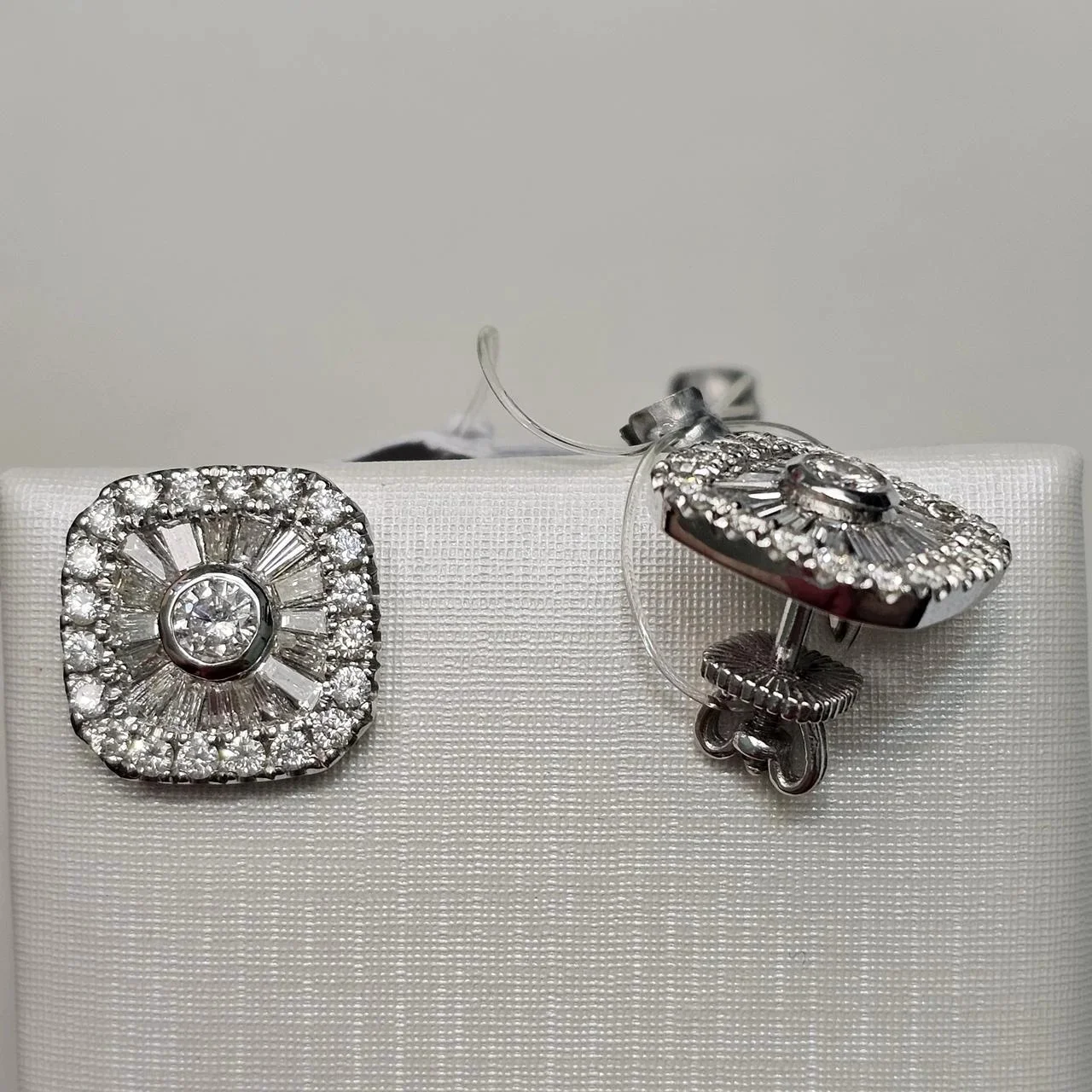 Серьги Deimantas 115170010 0,99ct 0,9ct. купить,NaN