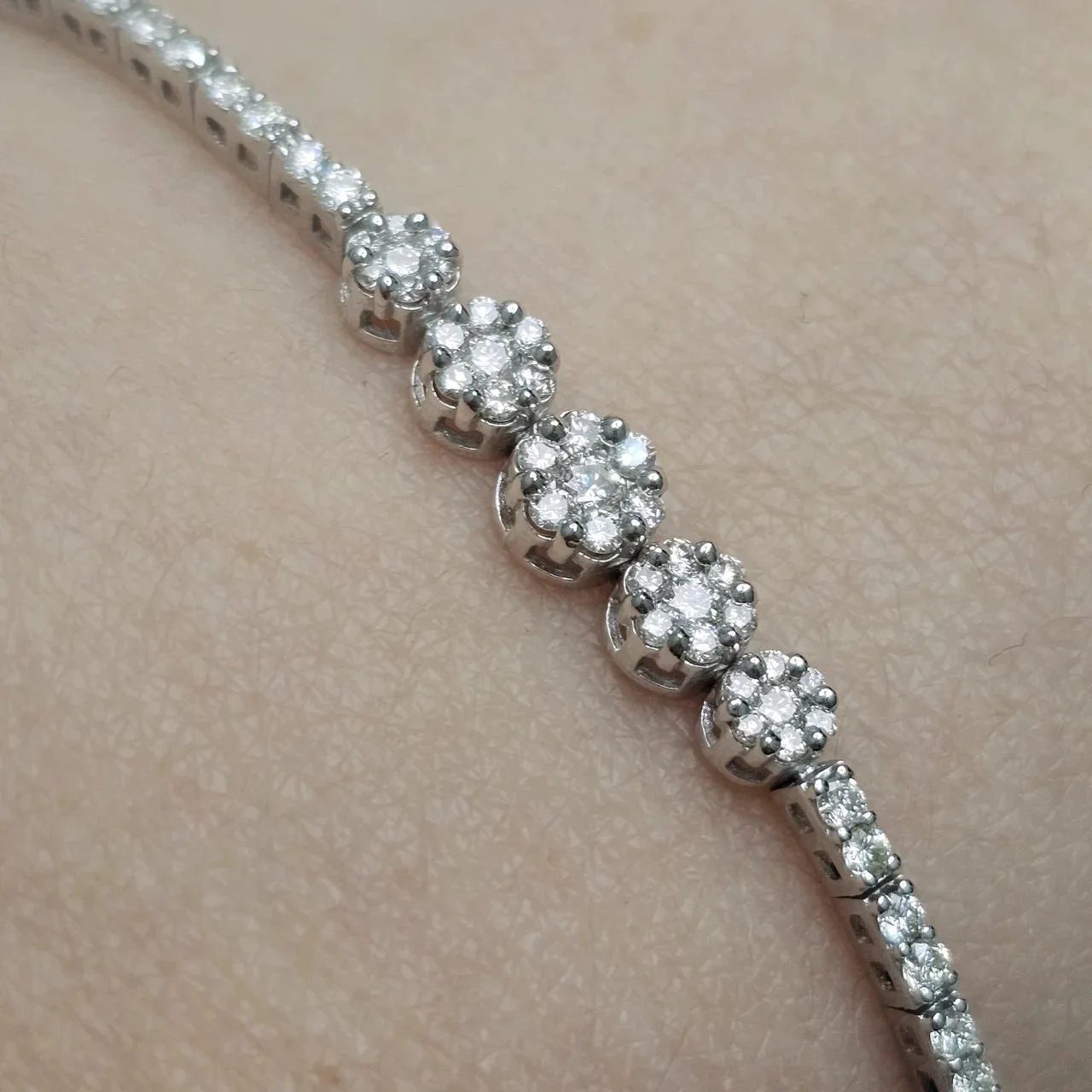 Браслет Deimantas 115173158 18р 2,57ct. купить,NaN