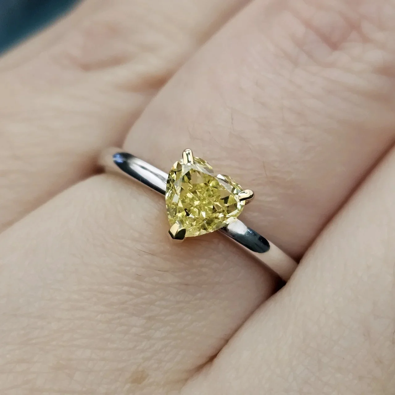 Кольцо Deimantas 115061769 17р 1,02ct. купить,NaN