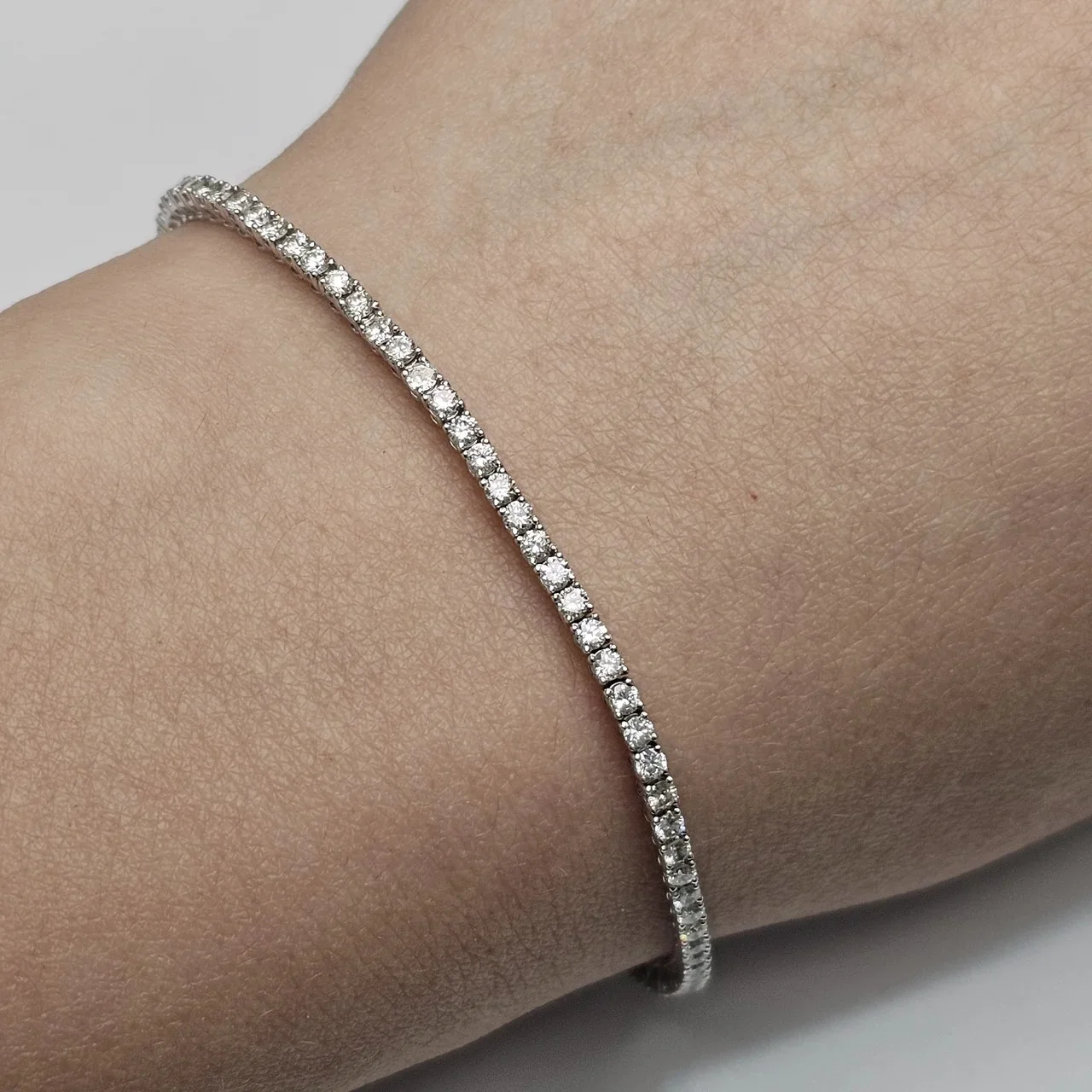 Браслет Deimantas 115173154 18р 2,36ct. купить,NaN