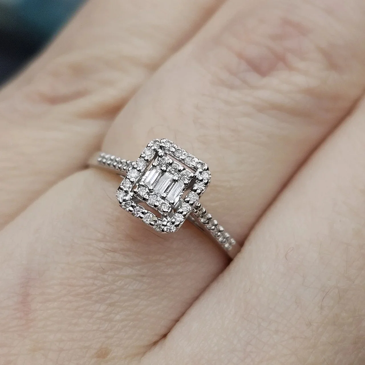 Кольцо Deimantas 115064062 17,5р 0,14ct 0,04ct. купить,NaN
