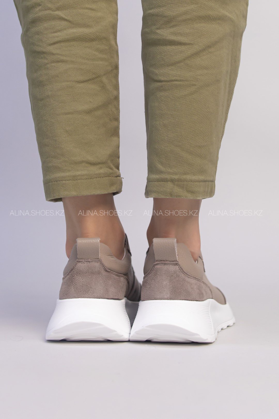 Кроссовки alinashoes коричневый купить,NaN
