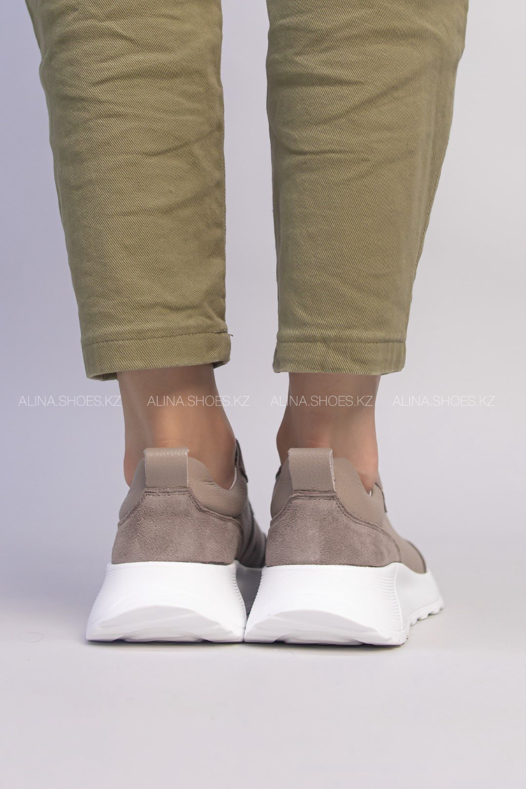 Кроссовки alinashoes коричневый купить,NaN