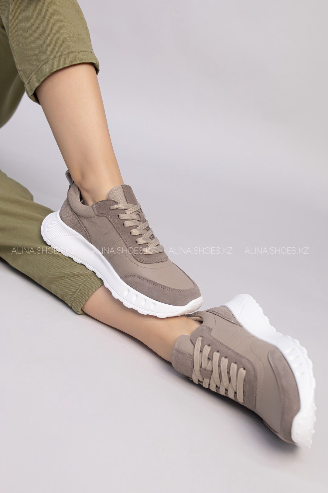 Кроссовки alinashoes коричневый купить,NaN