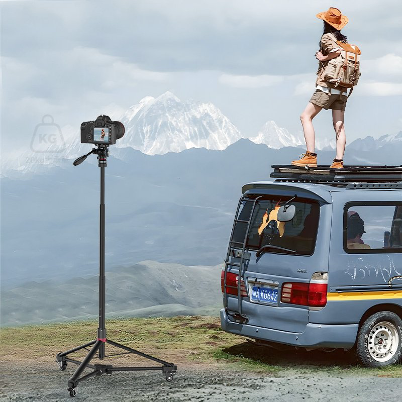 Напольный штатив Ulanzi AT-02 Tripod Dolly черный купить,NaN
