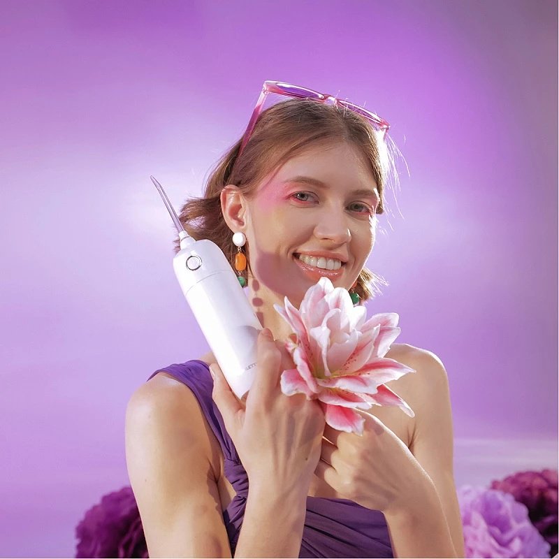 Scarlett ирригатор SC-WF03 импульсный емкость 190 мл