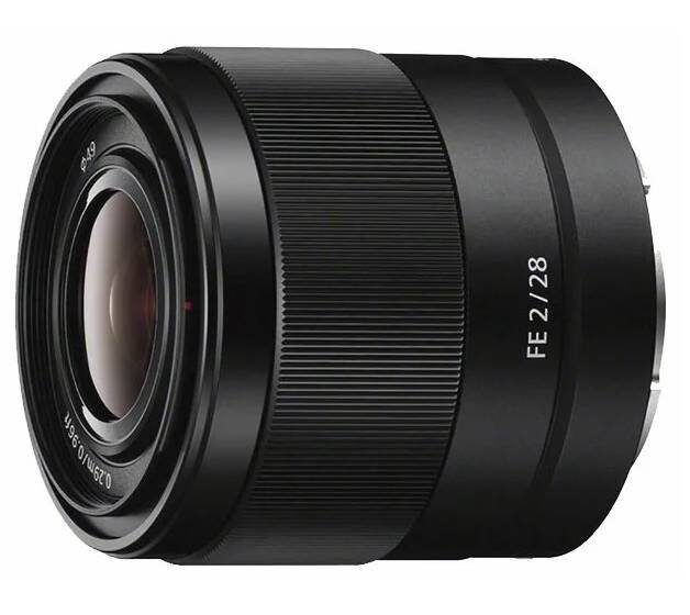 Объектив Sony FE 28mm f/2 SEL28F20.SYX черный купить,NaN