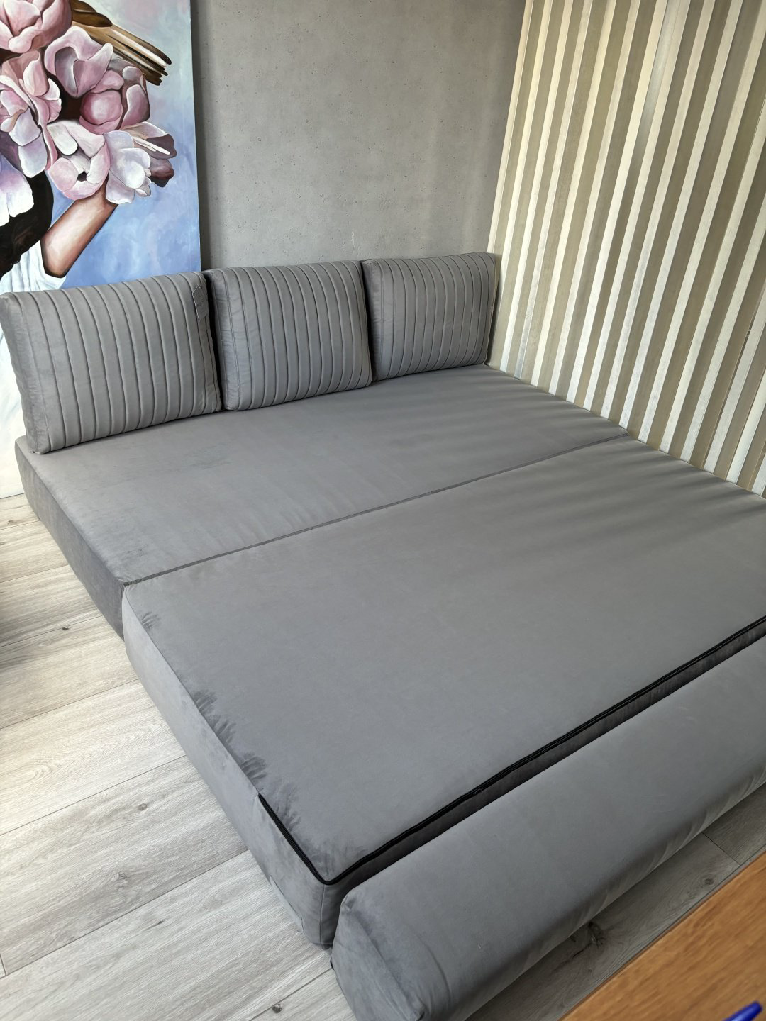 Бескаркасный диван PRESTIGE MEBEL Foam, 200х90 см, обивка велюр, серый купить,NaN